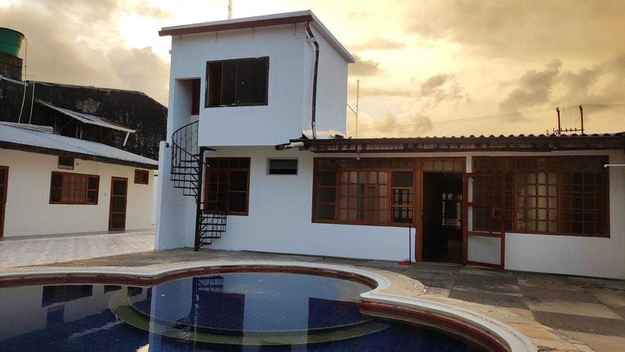 Leticias Guest House 외부 사진