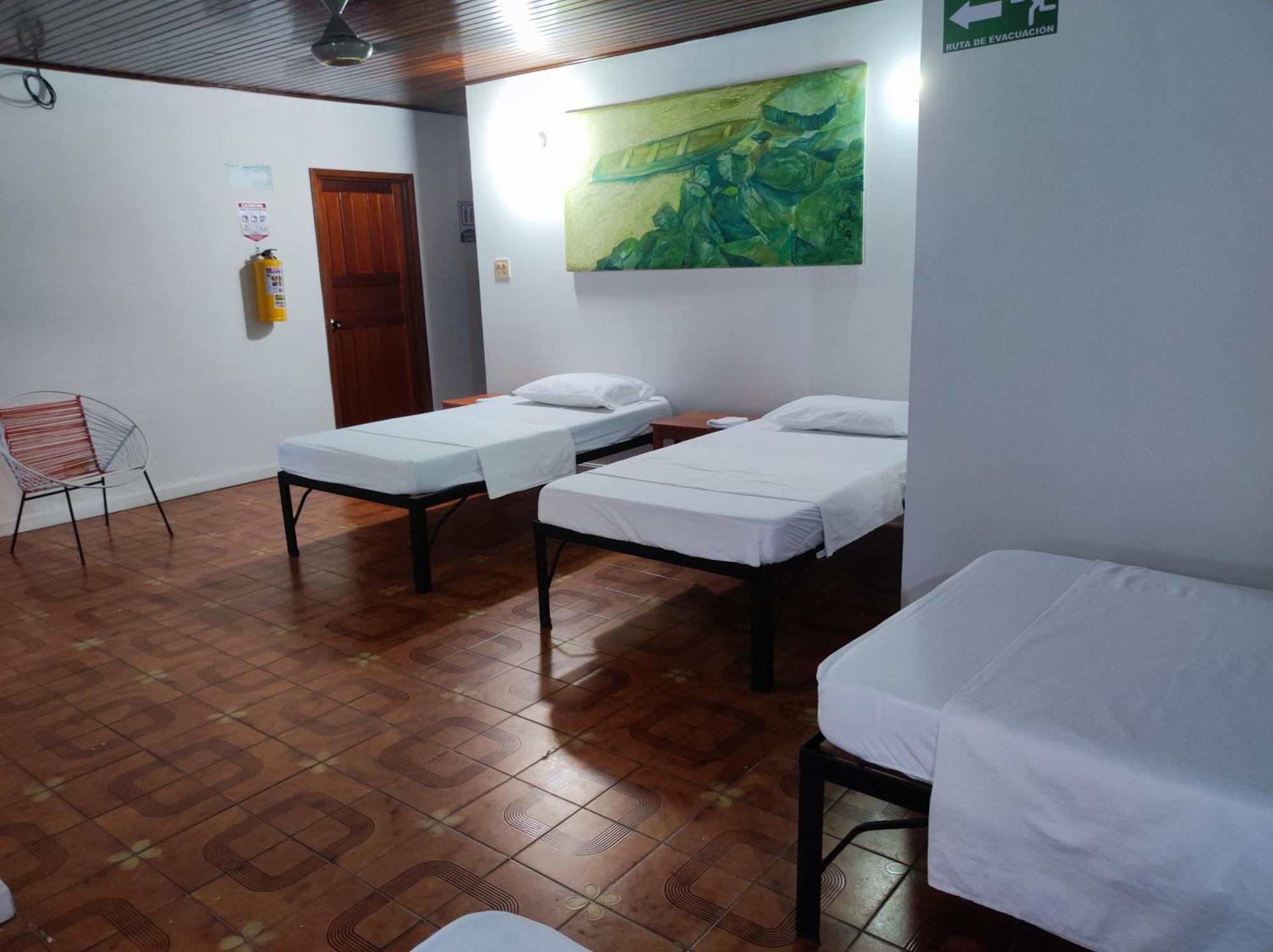 Leticias Guest House 외부 사진